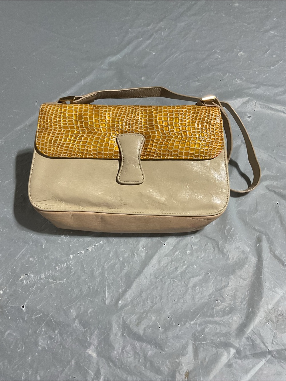 Bellini Cream Shoulder Bag with Yellow Croc-Textured Flap